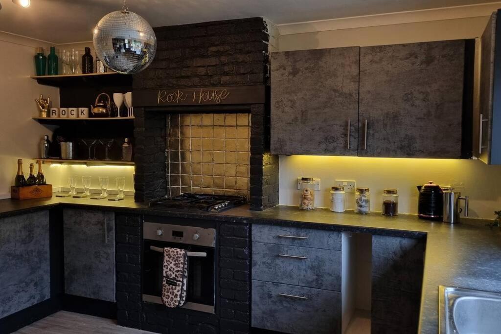 Villa Rock House Deal Kent, Central Eclectic Boho Seaside Exterior foto